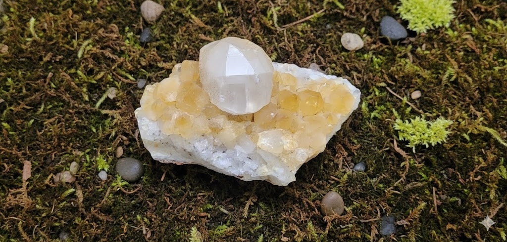 Naturel citrine cluster 354 grams citrine gemstone