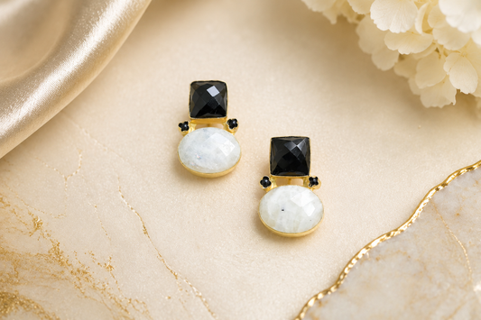 Black & White Designer Gold-Plated Fashion Stud Earrings for Women (BR250)