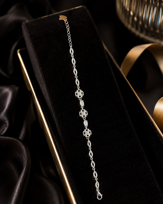 Beautiful Silver Designer Bracelet for Women | Premium Fashion Jewelry [8.86g]- NT-5