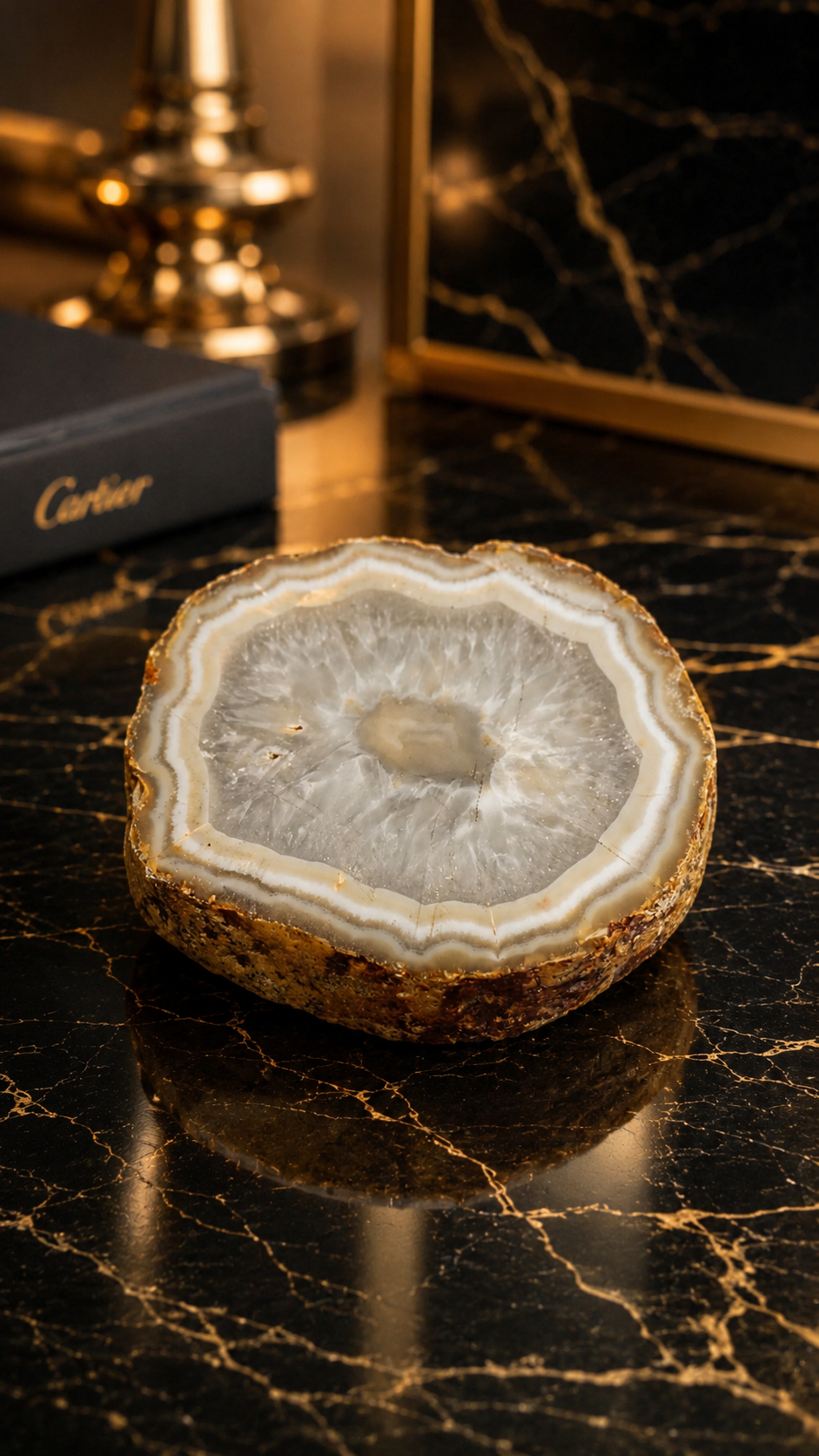Natural Agate Plate for Home Décor, Healing & Energy Balance 345 Gram